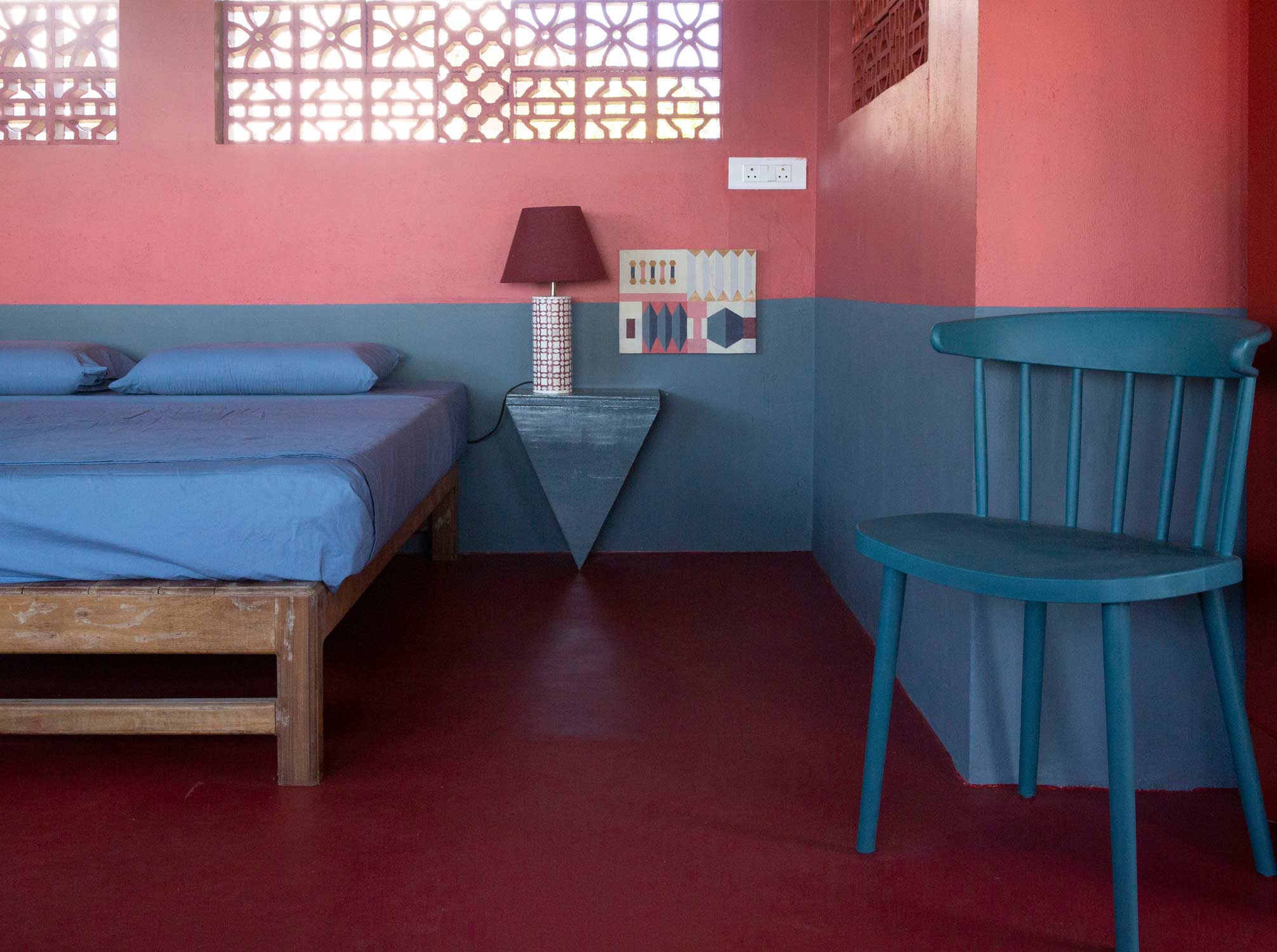 Garuda Cliff house, colors, cozy home, Interior Design, Living, Interieur, Ausstattung, Style, Pop Colors, Strong Colors, Starke Farben, India, Indien, tropical design, tropisches Design